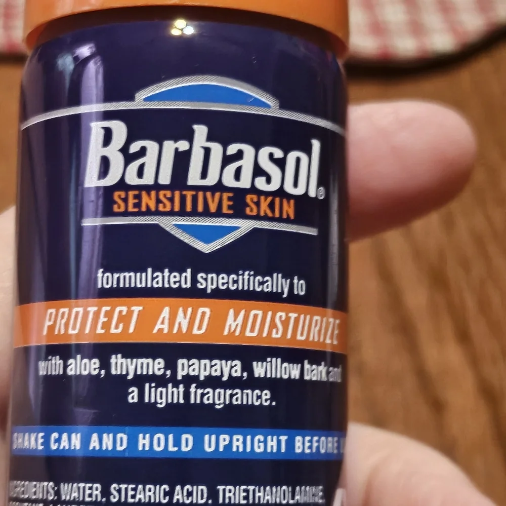 Barbasol Thick & Rich Shaving Cream Sensitive Skin 2 0z Teavel Size 6pk
